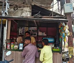 रायपुर में 15 दुकानों पर स्वच्छता निरीक्षण, 2000 रुपये जुर्माना वसूला