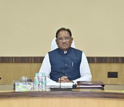मुख्यमंत्री विष्णु देव साय की अध्यक्षता में कैबिनेट बैठक, स्थानांतरण नीति को मंजूरी